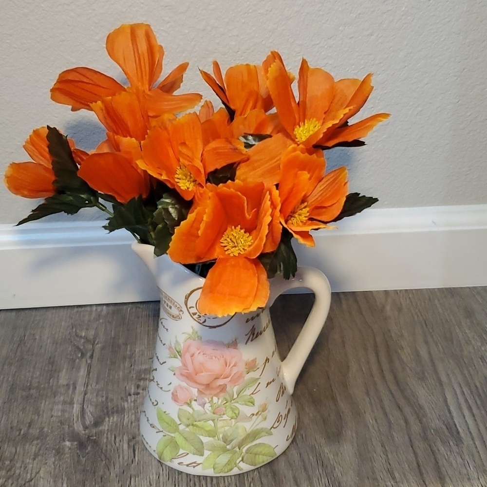 ⚜️ LOVED TELEFLORA VASE